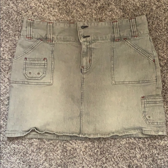 Old Navy Denim Mini Skirt - Picture 1 of 3